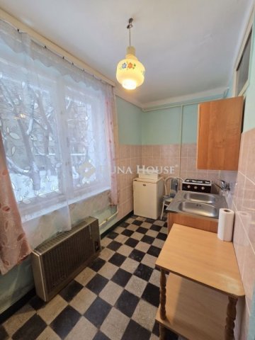 Eladó téglalakás, Miskolcon 21.9 M Ft, 1 szobás