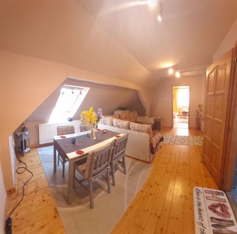 Eladó családi ház, Monoron 94.9 M Ft, 5+1 szobás