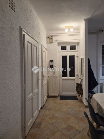 Eladó téglalakás, Budapesten, VII. kerületben 120.5 M Ft