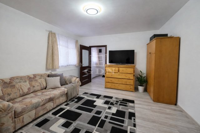 Eladó téglalakás, Hatvanban 52.5 M Ft, 1+2 szobás