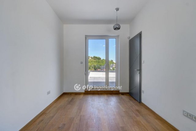 Eladó téglalakás, Budapesten, II. kerületben 81.413 M Ft