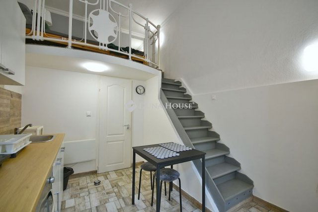 Kiadó téglalakás, albérlet, Budapesten, VII. kerületben