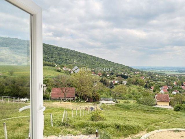 Eladó nyaraló, Harkányban 49.9 M Ft, 2 szobás