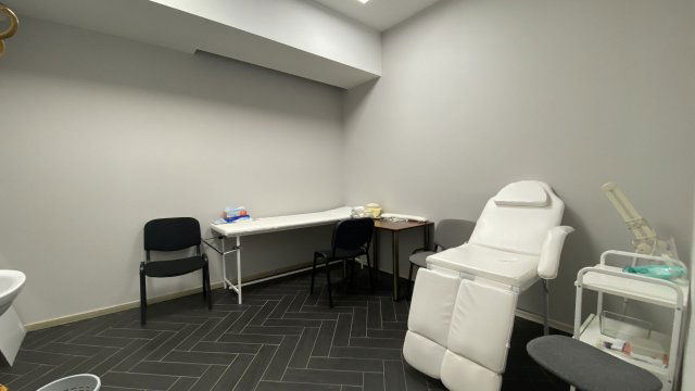 Eladó ipari ingatlan, Debrecenben 389 M Ft / költözzbe.hu