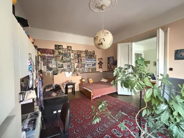 Eladó téglalakás, Budapesten, VI. kerületben, Aradi utcában