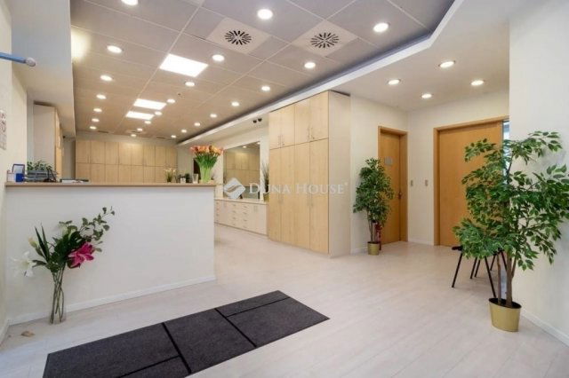 Eladó téglalakás, Budapesten, XIII. kerületben 876.8 M Ft