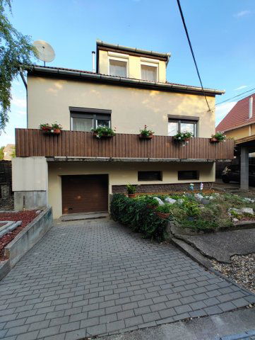 Eladó családi ház, Gyömrőn 125.9 M Ft, 7 szobás