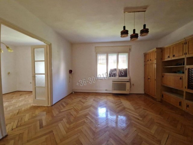 Eladó téglalakás, Egerben 57.5 M Ft, 3 szobás