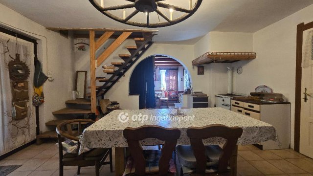 Eladó mezogazdasagi ingatlan, Balatonudvariban 90 M Ft