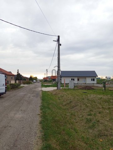 Eladó telek, Pátkán 10.5 M Ft, 4 szobás / költözzbe.hu