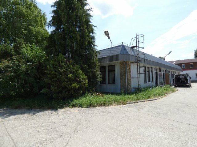 Eladó üzlethelyiség, Szentendrén 240 M Ft / költözzbe.hu