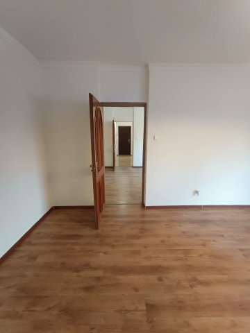 Eladó téglalakás, Tatabányán 39.99 M Ft, 2 szobás