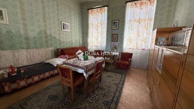 Eladó családi ház, Hegyhátsálon 11 M Ft, 2 szobás