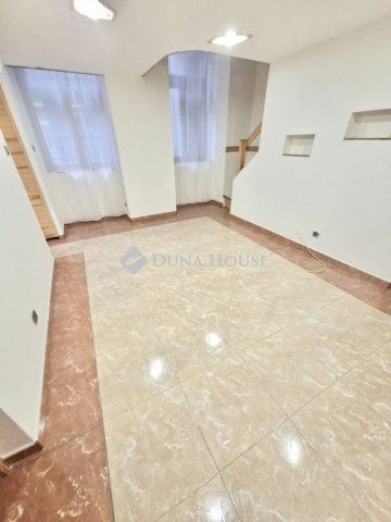 Eladó téglalakás, Budapesten, IX. kerületben 59.9 M Ft, 1 szobás