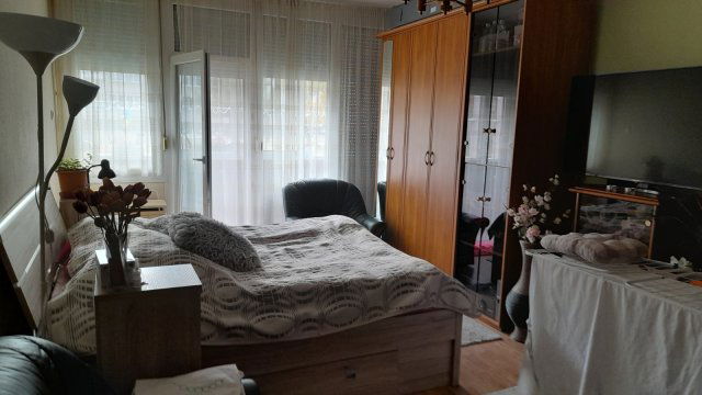 Eladó téglalakás, Gödöllőn 61 M Ft, 2 szobás