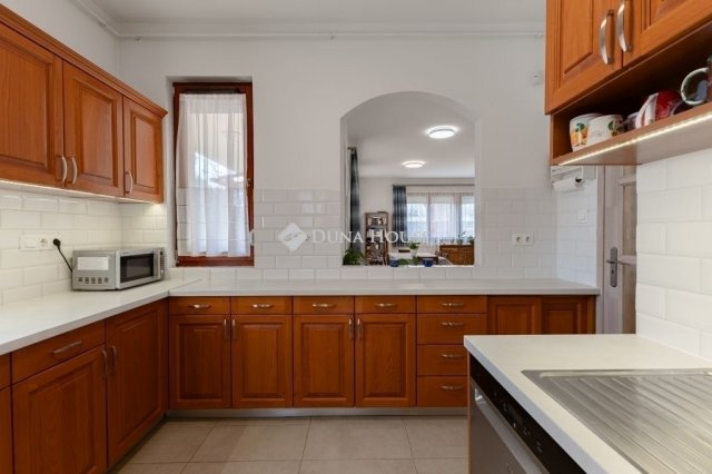 Eladó családi ház, Budapesten, XVIII. kerületben 159.99 M Ft
