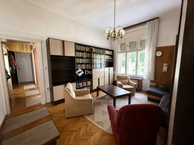 Eladó téglalakás, Budapesten, III. kerületben 110 M Ft, 3 szobás