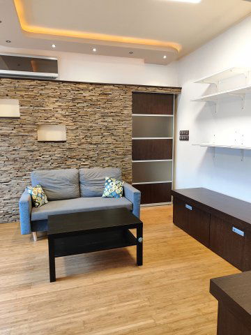 Eladó téglalakás, Szekszárdon 34 M Ft, 2 szobás