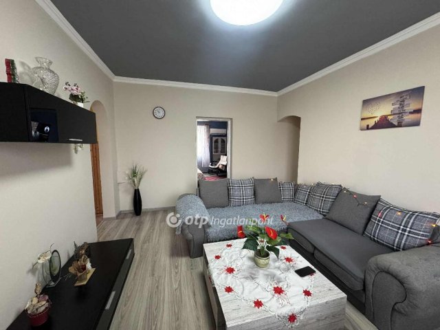 Eladó családi ház, Konyáron 29.9 M Ft, 3 szobás