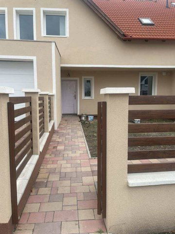 Eladó sorház, Veresegyházon 135 M Ft, 4+1 szobás