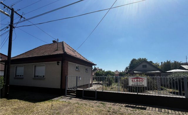 Eladó családi ház, Albertirsán 49.9 M Ft, 2 szobás