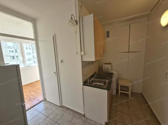 Kiadó panellakás, albérlet, Oroszlányban 125 E Ft / hó