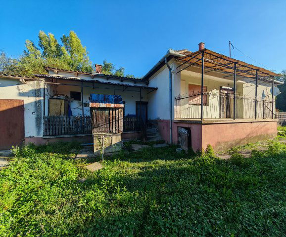 Eladó családi ház, Marcaliban 9.9 M Ft, 3+1 szobás