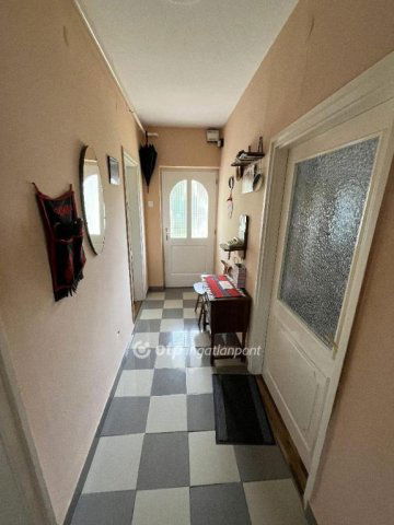 Eladó családi ház, Pásztón 36.5 M Ft, 2+1 szobás