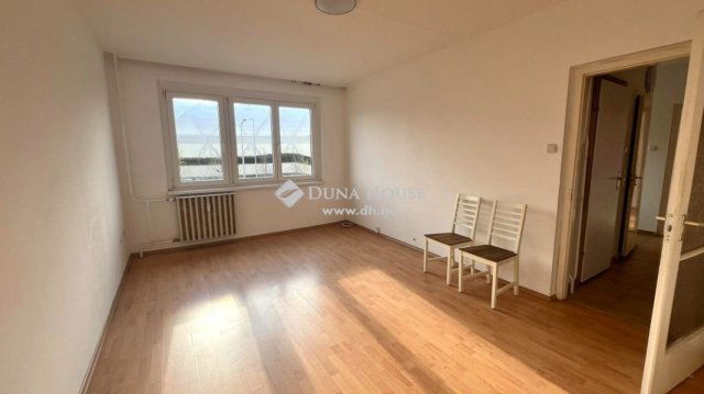 Eladó panellakás, Szombathelyen 32.5 M Ft, 2 szobás