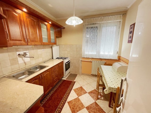 Kiadó téglalakás, albérlet, Nyíregyházán 180 E Ft / hó