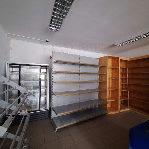 Eladó családi ház, Ságváron 39.9 M Ft, 5 szobás