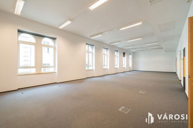 Kiadó iroda, Budapesten, VI. kerületben 1347 E Ft / hó