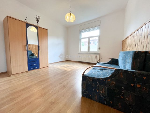 Eladó téglalakás, Budapesten, XX. kerületben 35.99 M Ft