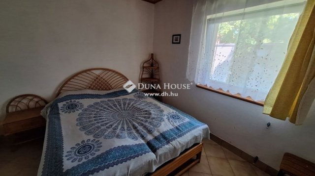 Eladó családi ház, Nadapon 87.1 M Ft, 4 szobás