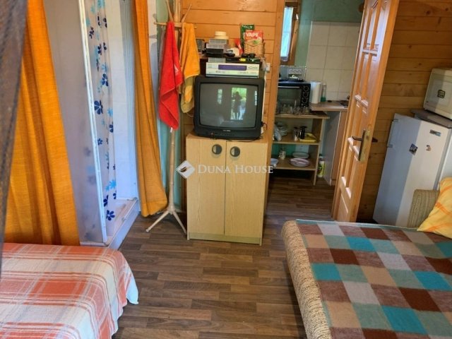 Eladó telek, Gárdonyban 18 M Ft / költözzbe.hu