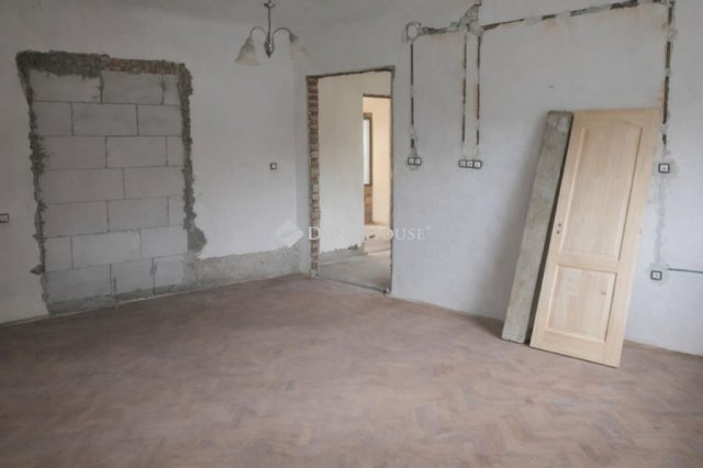 Eladó családi ház, Felgyőn 61.5 M Ft, 3 szobás