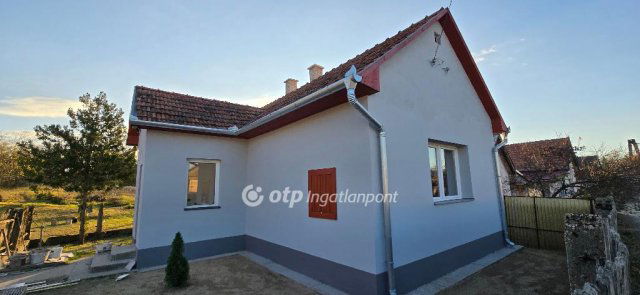 Eladó családi ház, Nyírábrányon 21.999 M Ft, 2 szobás