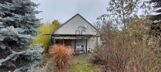 Eladó családi ház, Makádon 24 M Ft, 2 szobás