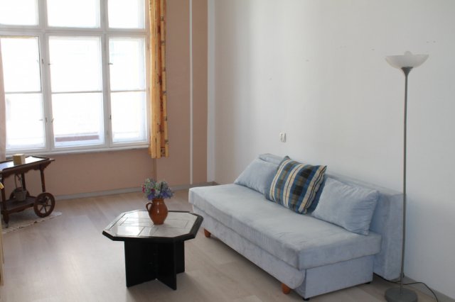 Eladó téglalakás, Budapesten, XIV. kerületben, Angol utcában