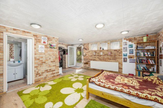 Eladó ikerház, Budapesten, XXI. kerületben 124.9 M Ft, 5 szobás