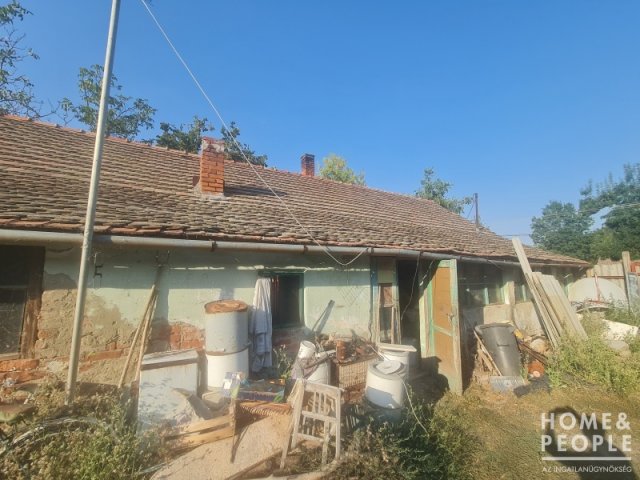 Eladó családi ház, Hódmezővásárhelyen 27 M Ft