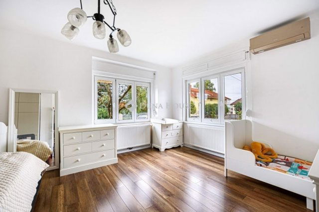 Eladó családi ház, Biatorbágyon 114.8 M Ft, 3 szobás