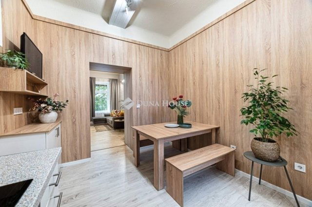 Eladó panellakás, Budapesten, XX. kerületben 59.9 M Ft, 2 szobás