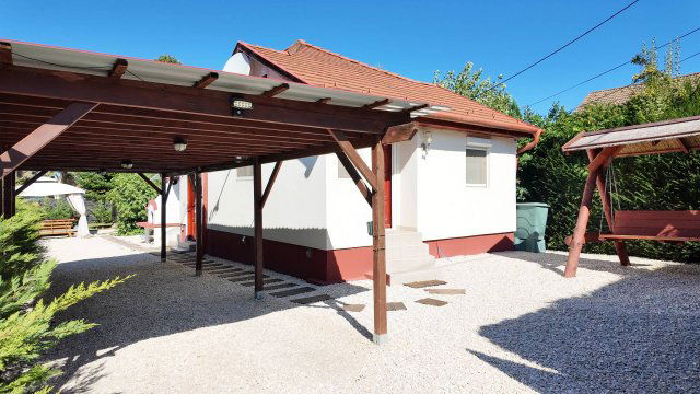 Eladó családi ház, Sopronban 68 M Ft, 2 szobás