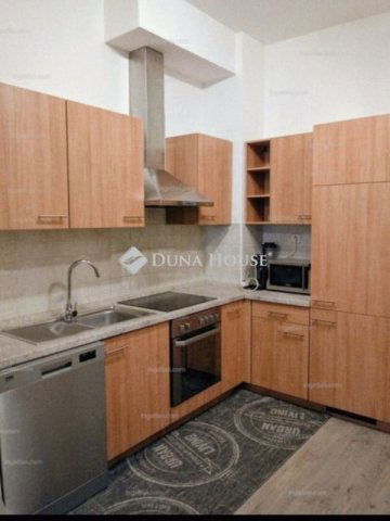 Eladó téglalakás, Budapesten, VII. kerületben 110 M Ft, 2 szobás