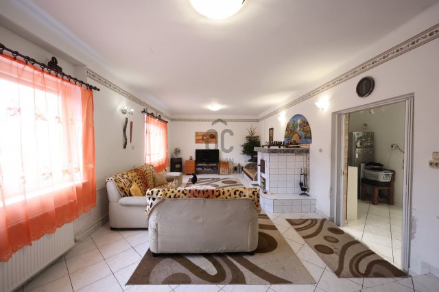 Eladó családi ház, Dunavarsányban 79.9 M Ft, 4 szobás