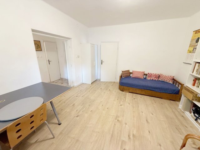 Kiadó téglalakás, albérlet, Debrecenben 220 E Ft / hó, 2 szobás