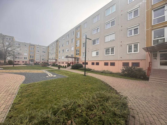 Eladó panellakás, Kazincbarcikán 28.5 M Ft, 2 szobás