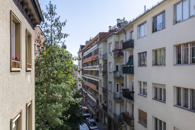 Eladó téglalakás, Budapesten, I. kerületben, Hattyú utcában