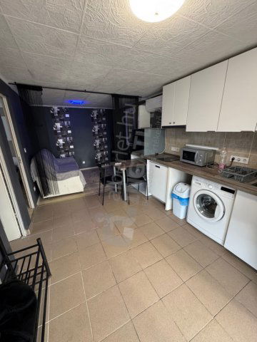 Kiadó családi ház, albérlet, XVII. kerületben, Csokonai utcában